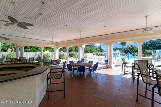 2252 Beach Drive, 605, Gulfport, MS 39507