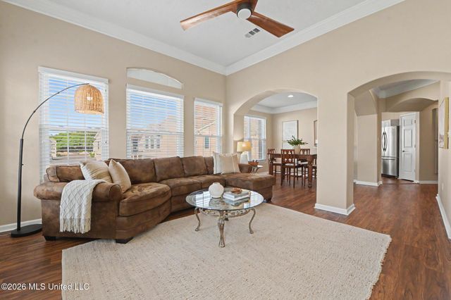 2252 Beach Drive, 605, Gulfport, MS 39507