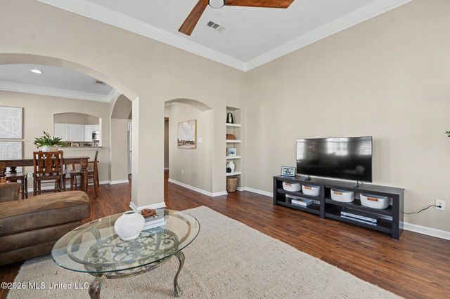 2252 Beach Drive, 605, Gulfport, MS 39507
