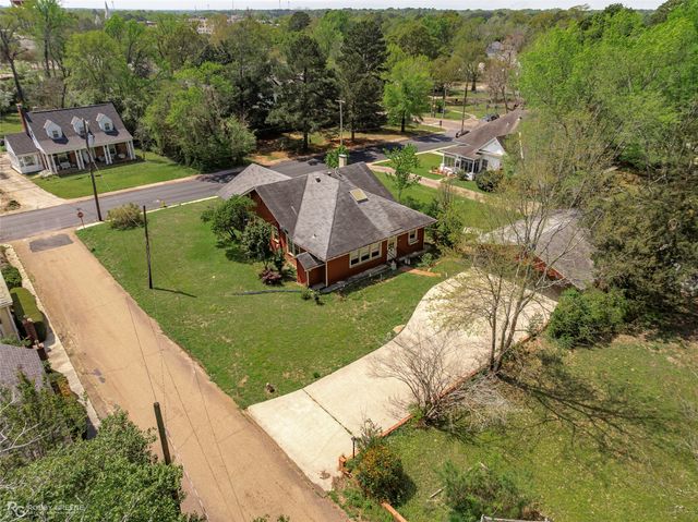 409 East and West Street, Minden, LA 71055