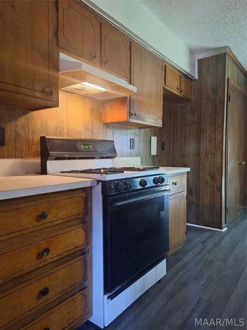 5843 Wares Ferry Road, Montgomery, AL 36117