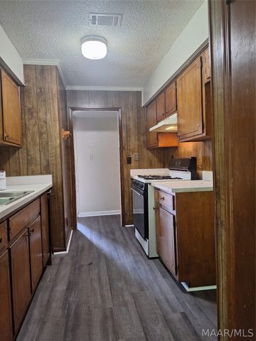 5843 Wares Ferry Road, Montgomery, AL 36117