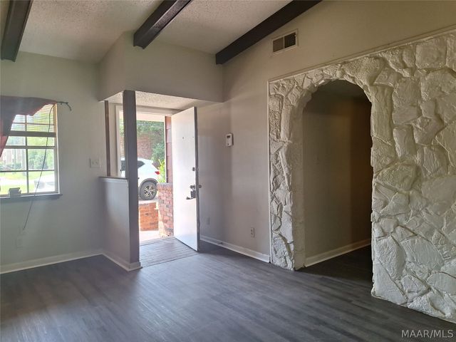5843 Wares Ferry Road, Montgomery, AL 36117