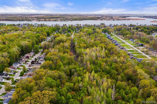 00 Taft, Clay Township, MI 48001