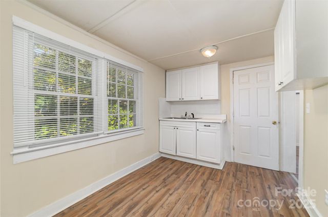 1028 East Drive, Gastonia, NC 28052