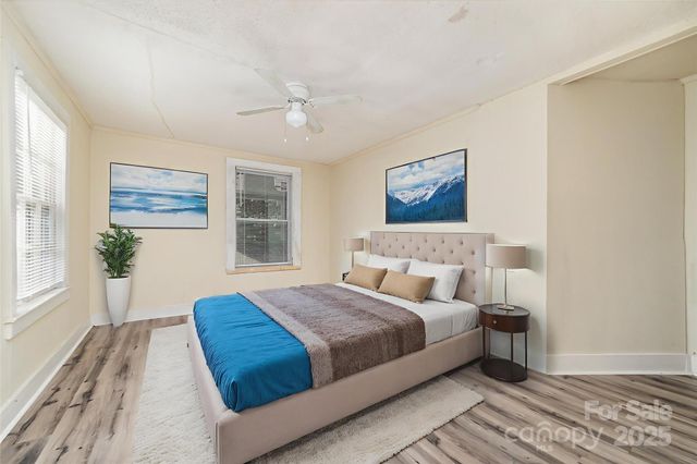 1028 East Drive, Gastonia, NC 28052