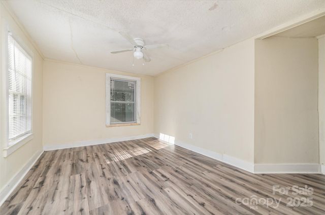 1028 East Drive, Gastonia, NC 28052