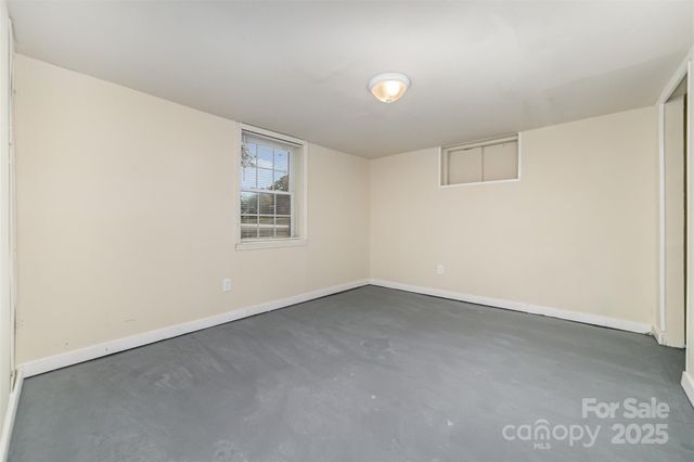 1028 East Drive, Gastonia, NC 28052