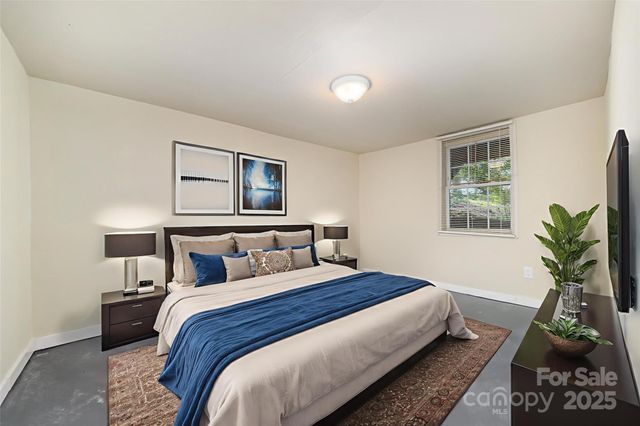 1028 East Drive, Gastonia, NC 28052