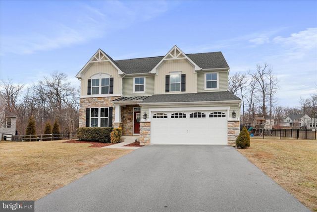 70 TROUT RIVER TER, Falling Waters, WV 25419