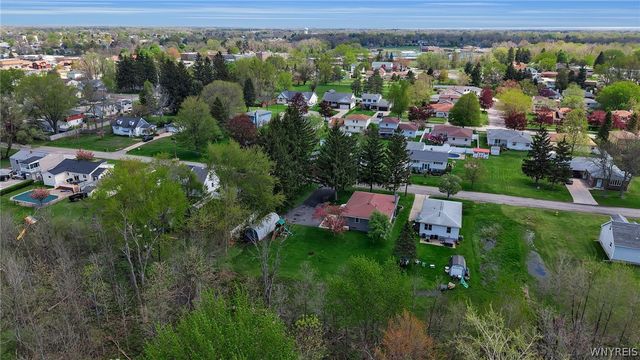 44 Park Avenue, Cheektowaga, NY 14043