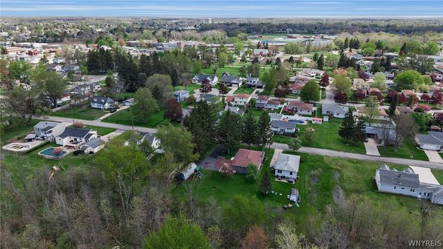 44 Park Avenue, Cheektowaga, NY 14043