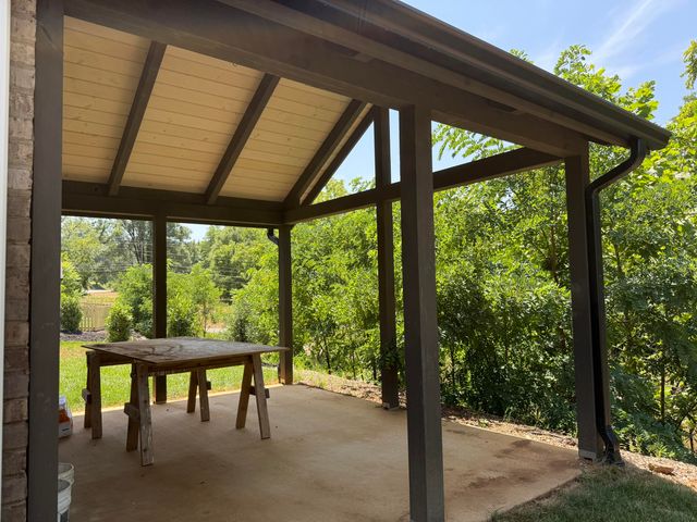 4121 Garst Mill RD SW, Roanoke, VA 24018