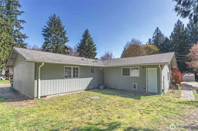 21 Glen Avenue, Chimacum, WA 98325