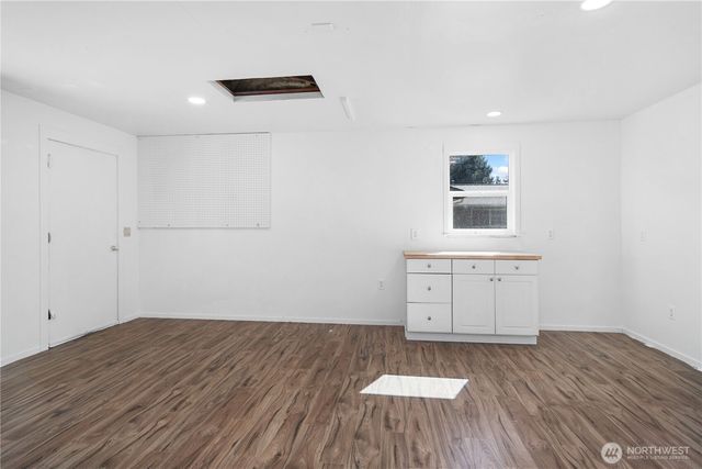 21 Glen Avenue, Chimacum, WA 98325