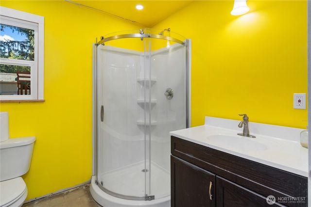 21 Glen Avenue, Chimacum, WA 98325