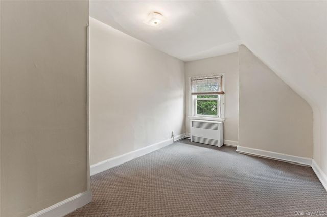33 Deerfield Avenue, Eastchester, NY 10709