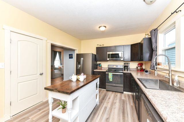 631 S 11th Street, Noblesville, IN 46060