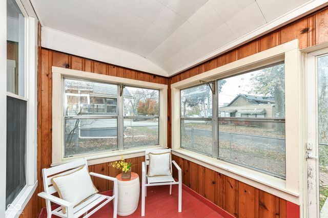 631 S 11th Street, Noblesville, IN 46060