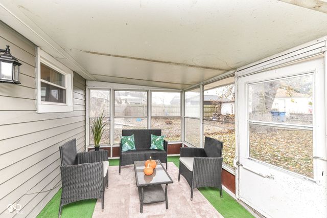 631 S 11th Street, Noblesville, IN 46060