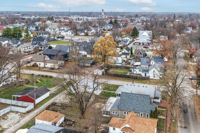 631 S 11th Street, Noblesville, IN 46060