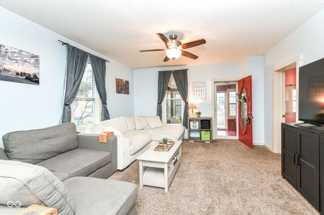 631 S 11th Street, Noblesville, IN 46060