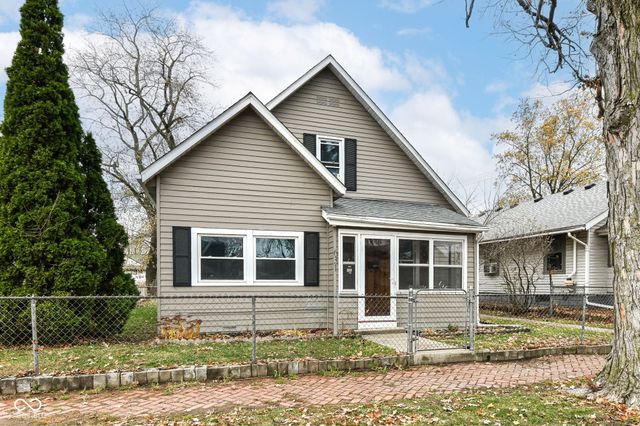 631 S 11th Street, Noblesville, IN 46060