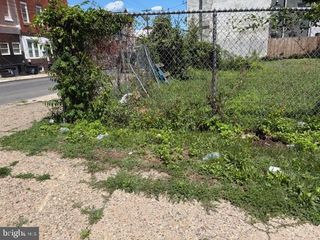 1520 W CUMBERLAND ST, Philadelphia, PA 19132