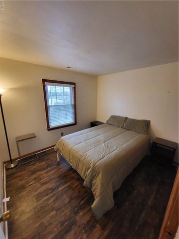 401 Arctic Ave Apt 200, Virginia Beach, VA 23451