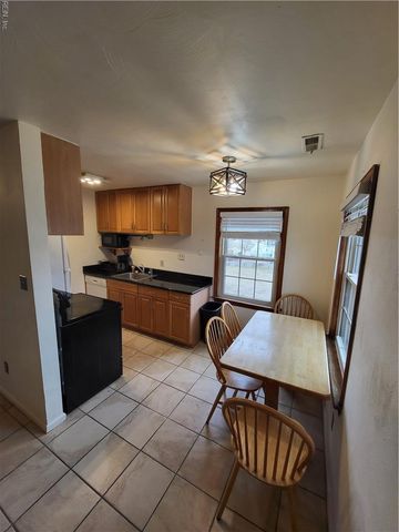 401 Arctic Ave Apt 200, Virginia Beach, VA 23451