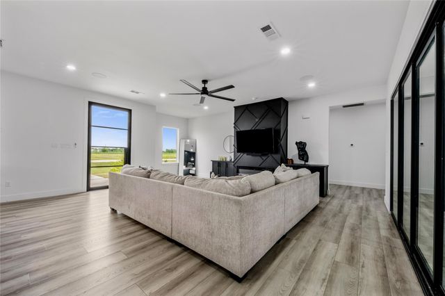 5119 Sophie Slanksy Way, Sealy, TX 77474