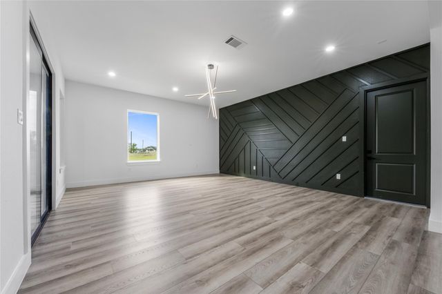 5119 Sophie Slanksy Way, Sealy, TX 77474
