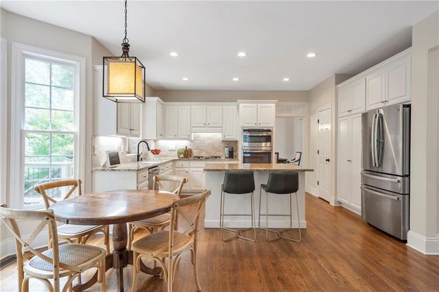 570 Fawn Run, Alpharetta, GA 30005