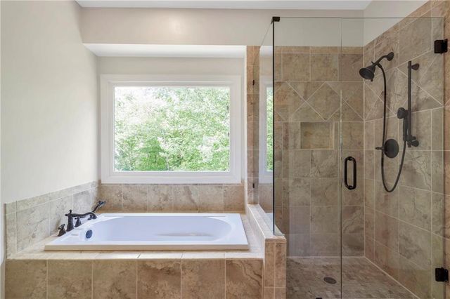 570 Fawn Run, Alpharetta, GA 30005