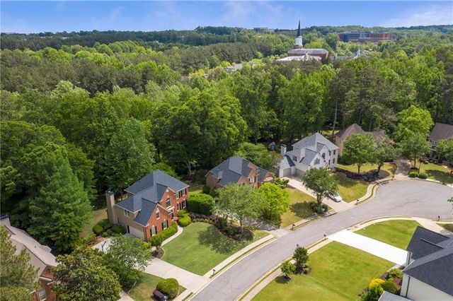 570 Fawn Run, Alpharetta, GA 30005