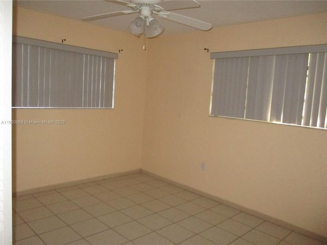 9750 Dominican Dr, Cutler Bay, FL 33189