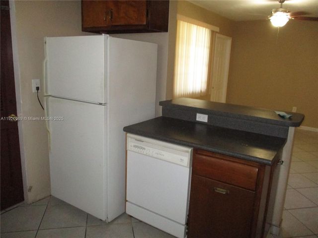 9750 Dominican Dr, Cutler Bay, FL 33189