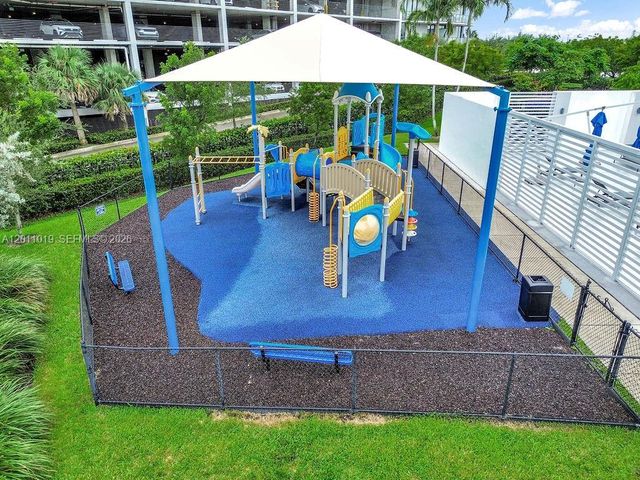 15051 Royal Oaks Lane 1605, North Miami, FL 33181