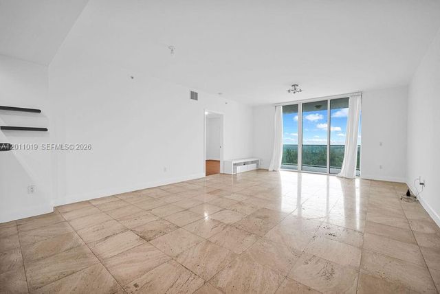 15051 Royal Oaks Lane 1605, North Miami, FL 33181