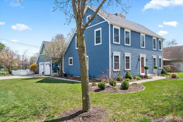 439 S Church Road S, Bensenville, IL 60106