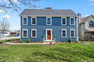 439 S Church Road S, Bensenville, IL 60106