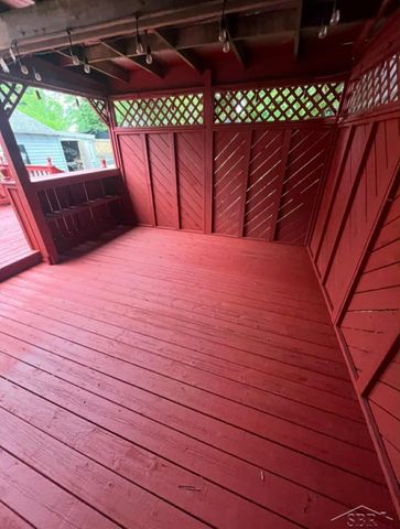 326 Burroughs Avenue, Flint, MI 48507