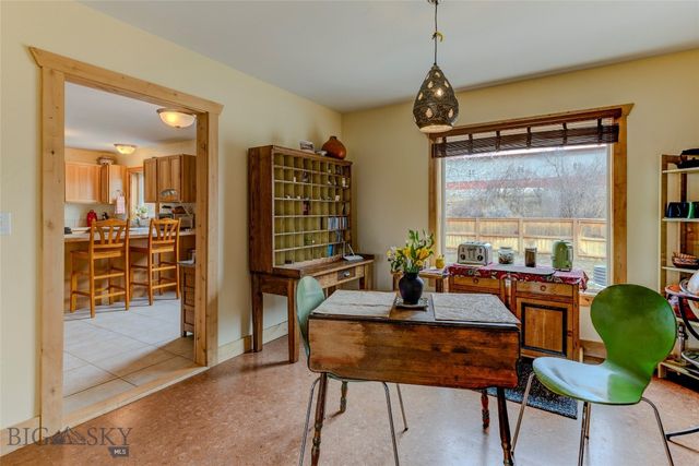 402 2nd Avenue N, Clyde Park, MT 59018