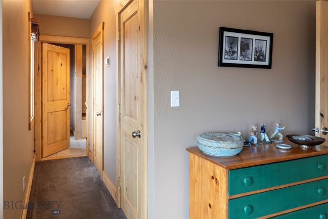 402 2nd Avenue N, Clyde Park, MT 59018