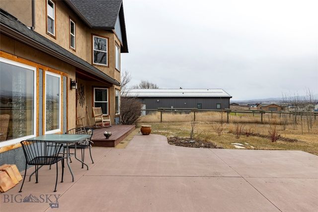 402 2nd Avenue N, Clyde Park, MT 59018