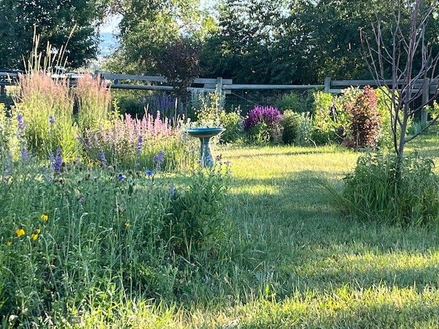 402 2nd Avenue N, Clyde Park, MT 59018