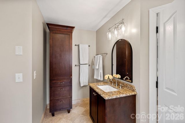 154 Pin Oak Lane, Mooresville, NC 28117