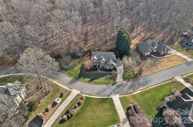 154 Pin Oak Lane, Mooresville, NC 28117