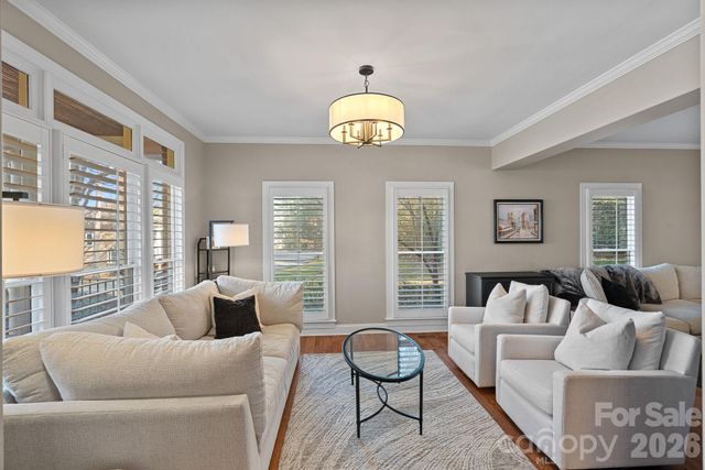 154 Pin Oak Lane, Mooresville, NC 28117