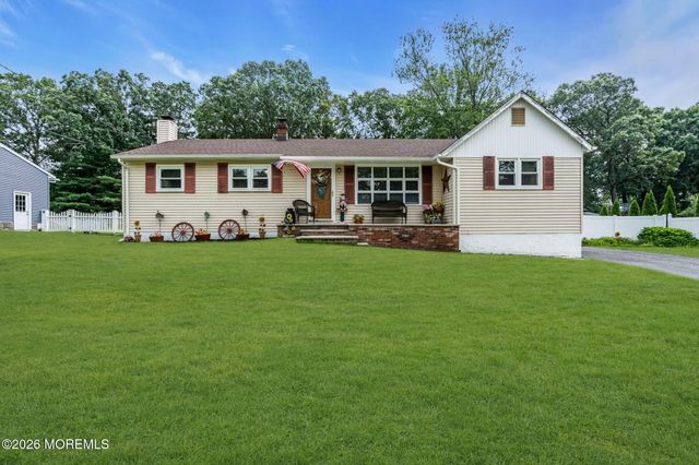 44 Lake Drive, Howell, NJ 07731